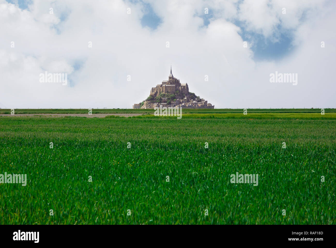 Vue panoramique sur le mont saint michel Banque de photographies et d ...