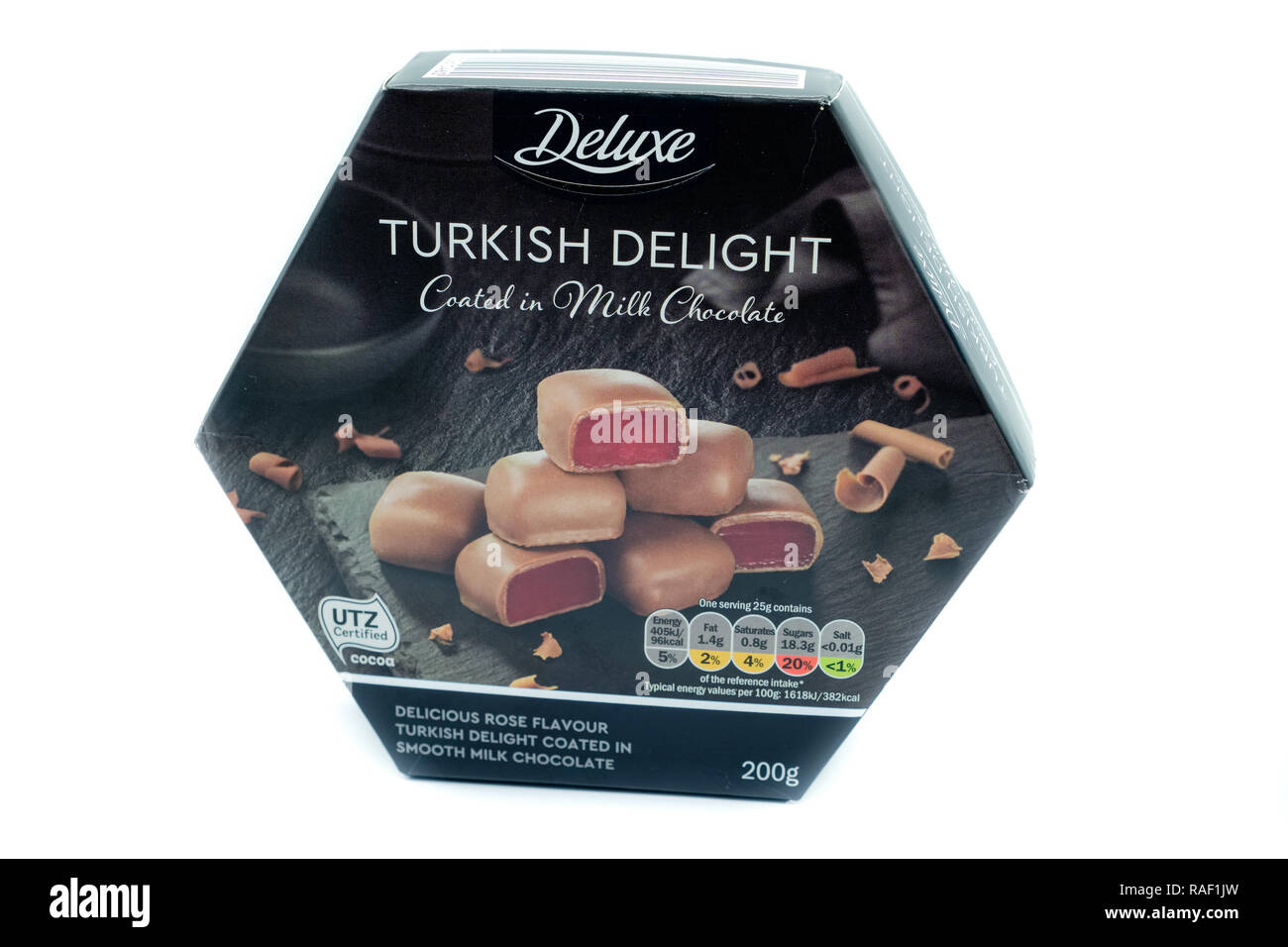 Largs, Ecosse, UK - janvier 02, 2018 : une boîte de Luxe de marque LIDL Loukoums Chocolats en emballages recyclables partiellement. Banque D'Images