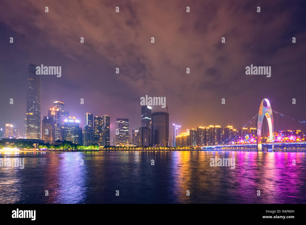 Skyline de Guangzhou. Guangzhou, Chine Banque D'Images