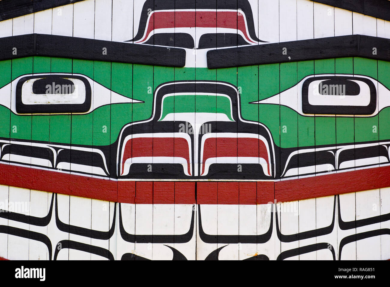 Wawadit'la grande maison construite par Chef Mungo Martin en 1953, situé dans la région de Thunderbird Park, Victoria, Colombie-Britannique, Canada. Banque D'Images