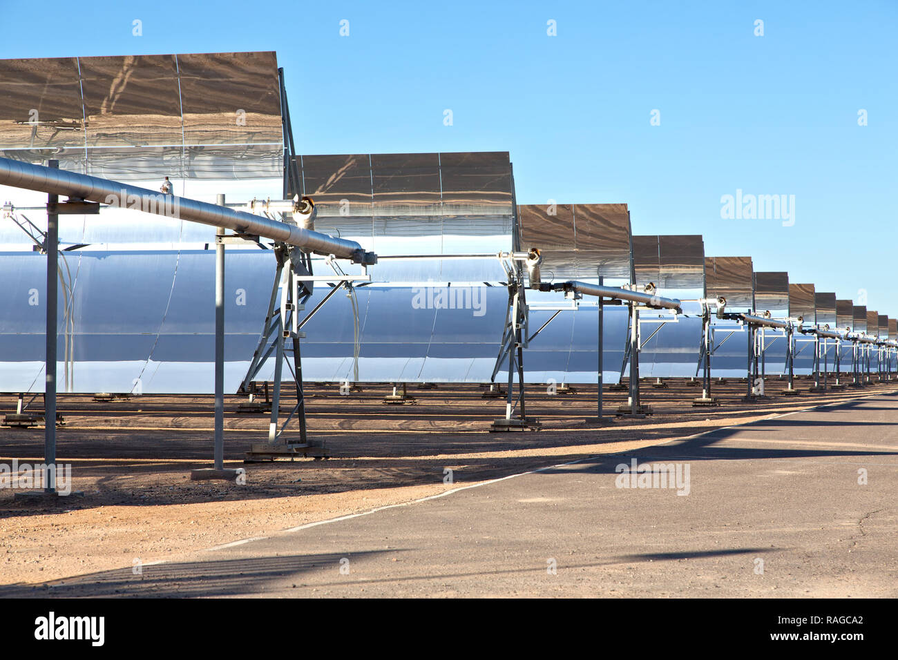 Solana, dépression parabolique plante, l'énergie solaire, l'Arizona, Banque D'Images