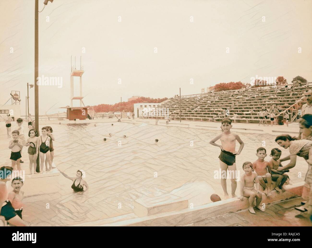 Haïfa. 1940, en Israël. Repensé par Gibon. L'art classique avec une touche moderne repensé Banque D'Images