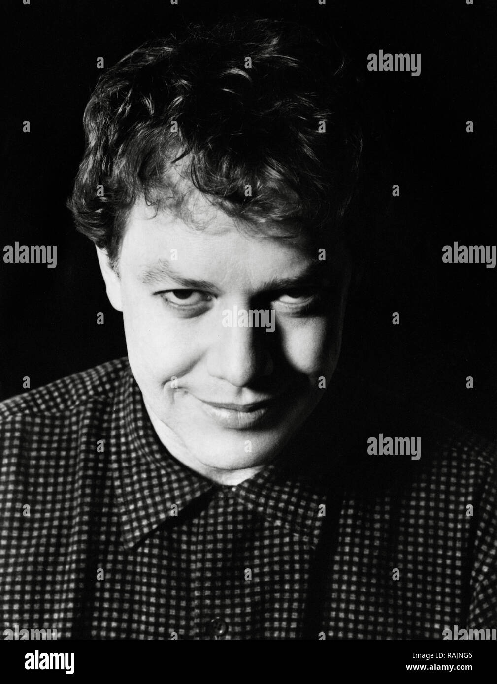 Photo publicitaire du compositeur Danny Elfman, vers 1993 référence du dossier # 33636 887THA Banque D'Images