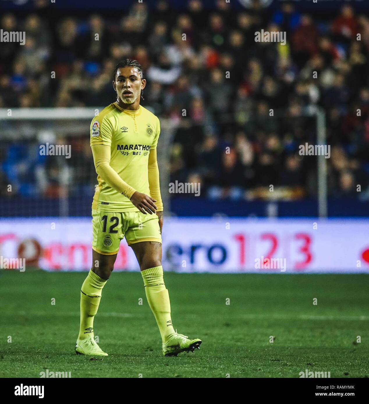 Au cours de la Douglas Luiz football match entre Levante UD et Girona FC le 4 janvier 2019 à Ciutat de Valencia à Valence, en Espagne. Appuyez sur cordon Banque D'Images