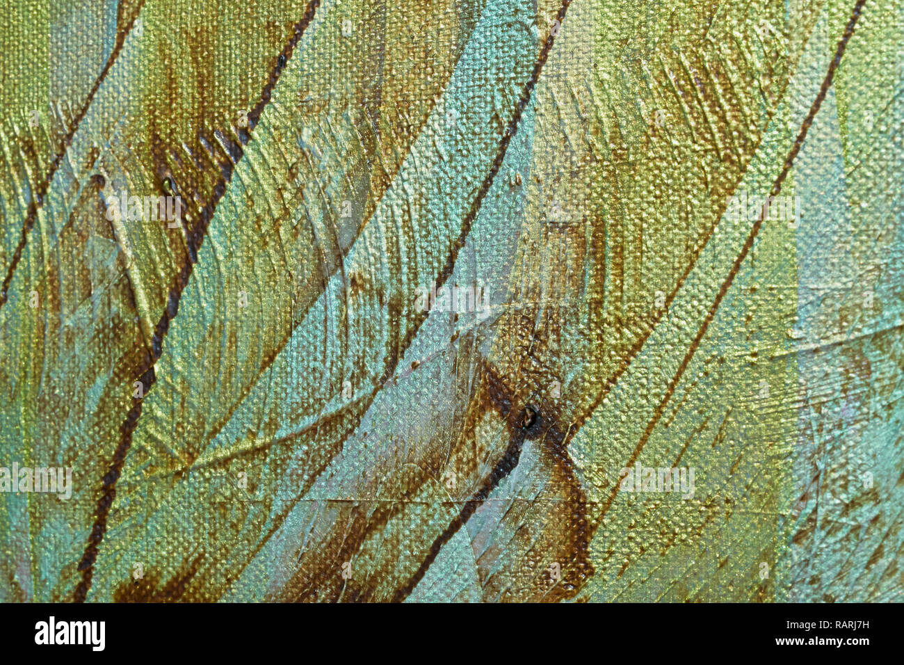 Détail en gros plan de texture de peinture abstraite avec des coups de pinceau turquoise, vert et ocre. Banque D'Images
