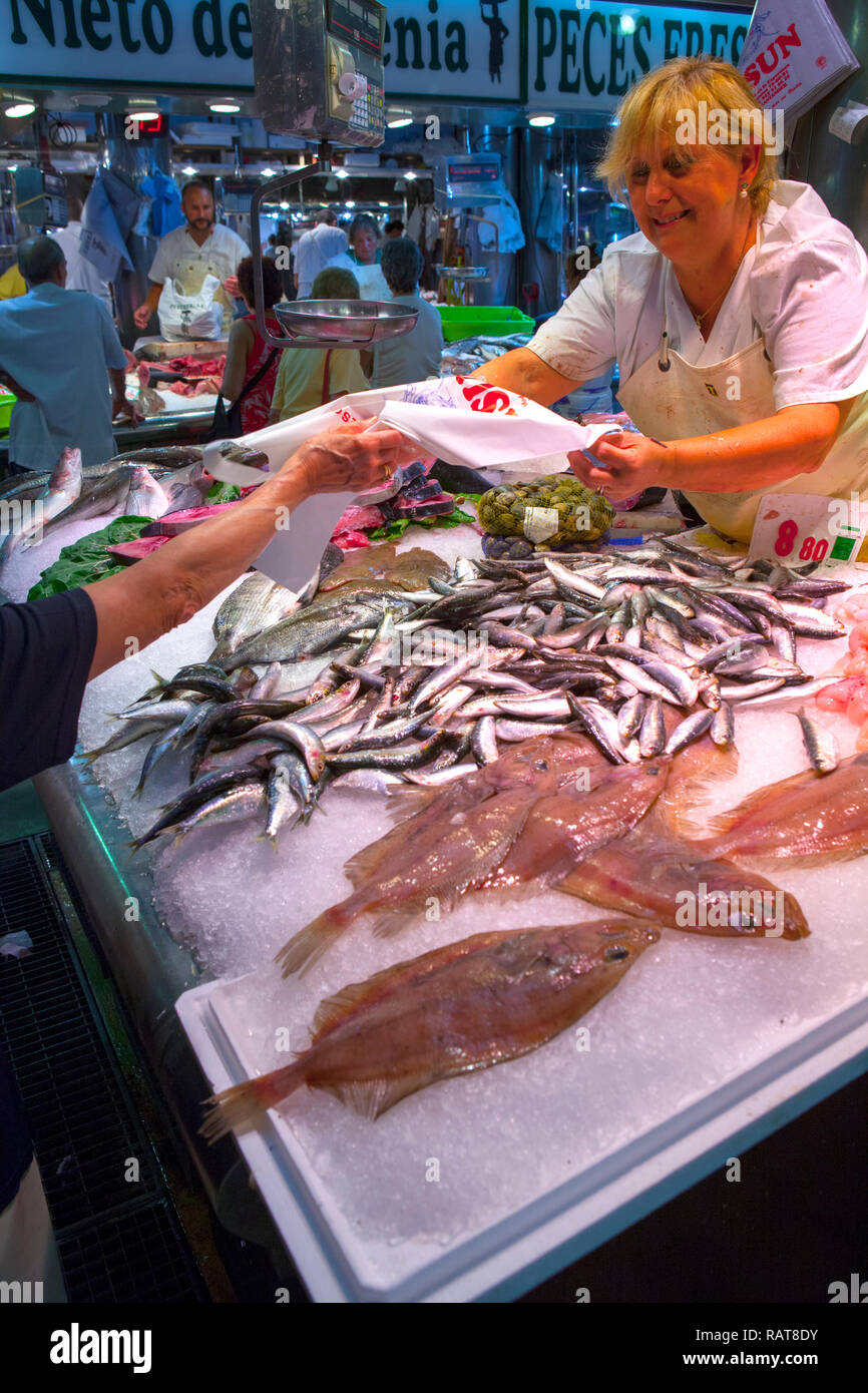 Marché aux poissons de Santander, en Cantabrie, Espagne. Banque D'Images