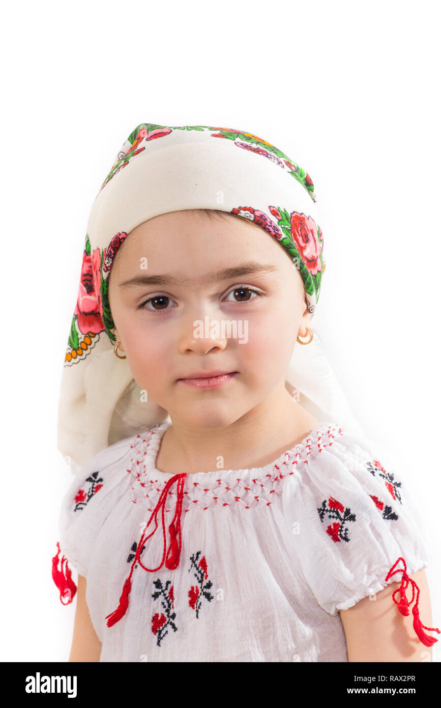Libre d'une jeune fille avec la tête en costume traditionnel. Le ...