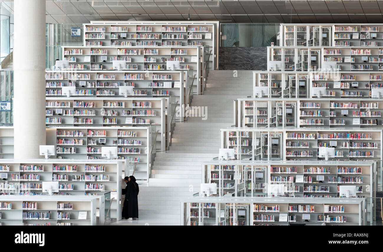 Nouvelle bibliothèque nationale du Qatar dans l'éducation, la ville de Doha, au Qatar. Rem Koolhaas, architecte. Banque D'Images