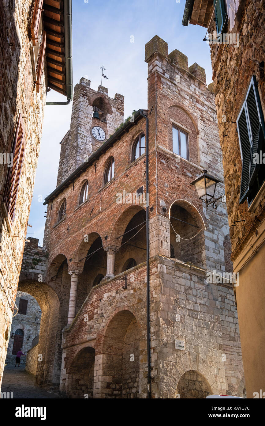 Palais municipal (Palazzo Comunale) de Suvereto, province de Livourne, Toscane, Italie Banque D'Images