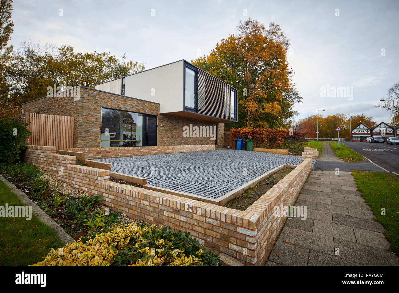 Marpel à Stockport, Cheshire un sur mesure moderne maison individuelle dans le village Banque D'Images
