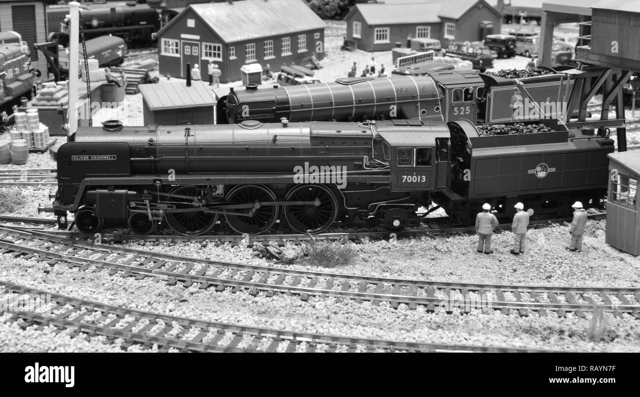 Un modèle de la locomotive à vapeur Oliver Cromwell Banque D'Images