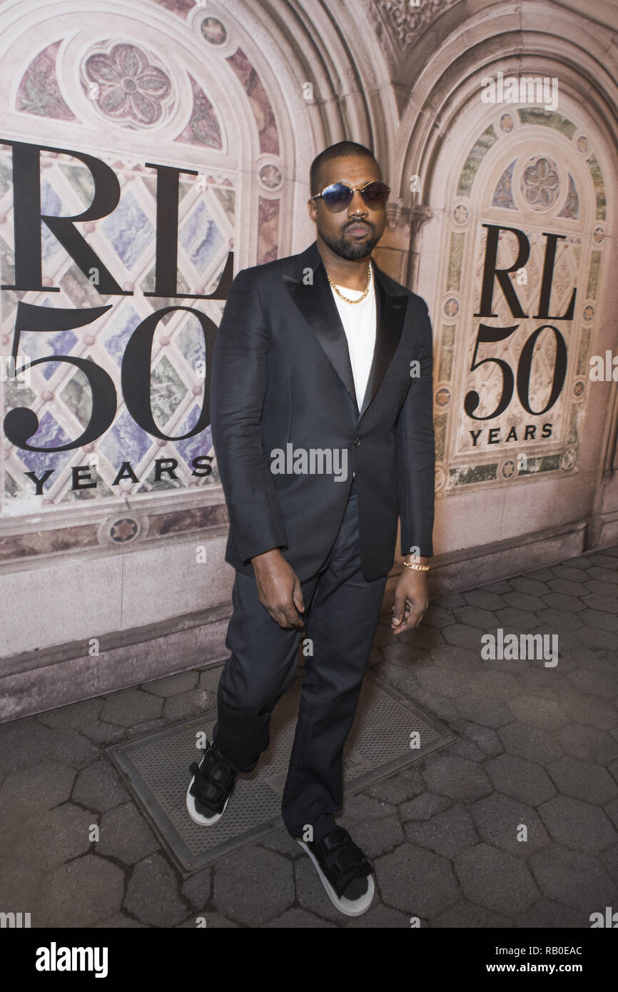 Kanye West assiste à la Ralph Lauren 50e anniversaire au cours de la  Fashion Week de New York chez Bethesda Terrace le 7 septembre 2018 à New  York. Sep 7, 2018. Wonwoo
