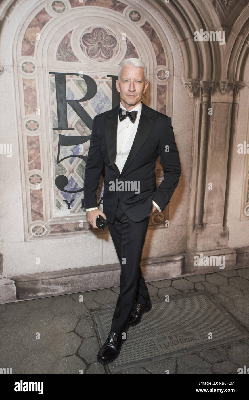 7 septembre 2018 - Anderson Cooper assiste à la Ralph Lauren 50e anniversaire au cours de la Fashion Week de New York chez Bethesda Terrace le 7 septembre 2018 à New York. (Crédit Image : © Wonwoo Lee/Zuma sur le fil) Banque D'Images