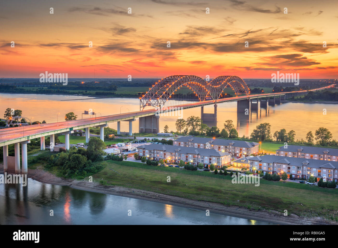 Memphis, Tennessee, USA au Pont Hernando de Soto. Banque D'Images