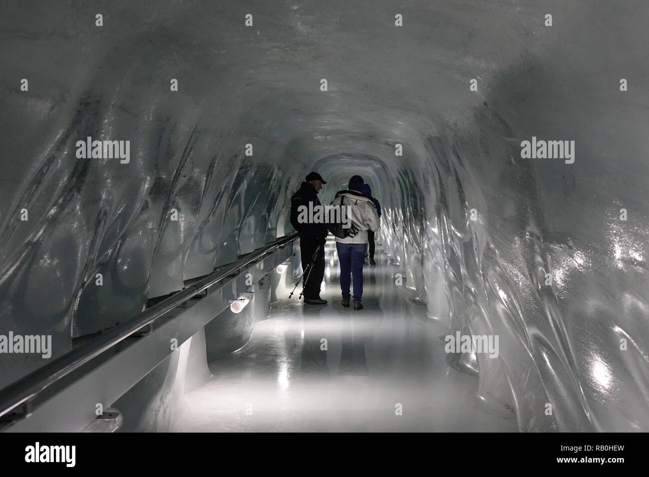 Jungfrau, Suisse - Oct 20, 2018. Tunnel à pied du palais des glaces de la gare de Jungfraujoch (Suisse). Banque D'Images