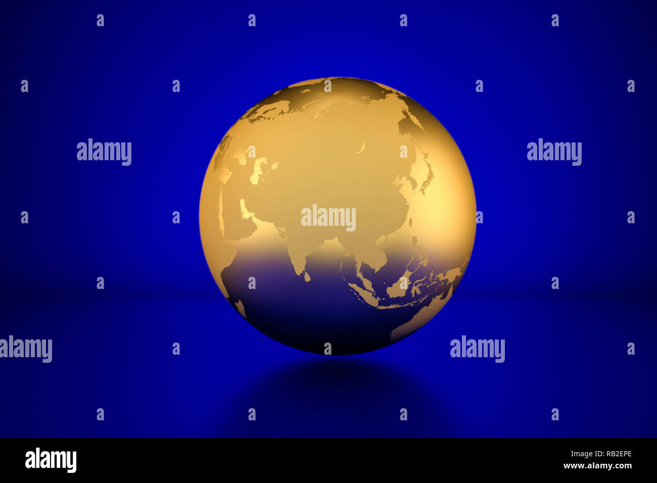 3D render : Golden globe montrant l'Asie en avant du fond bleu Banque D'Images