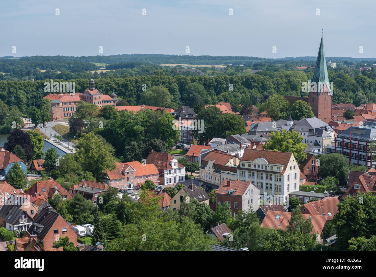 Sur la ville de Eutin à partir du haut de la tour de l'eau, Eutin, schleswig-holsteinische Schweiz, Schleswig-Holstein, Allemagne, Europe Banque D'Images