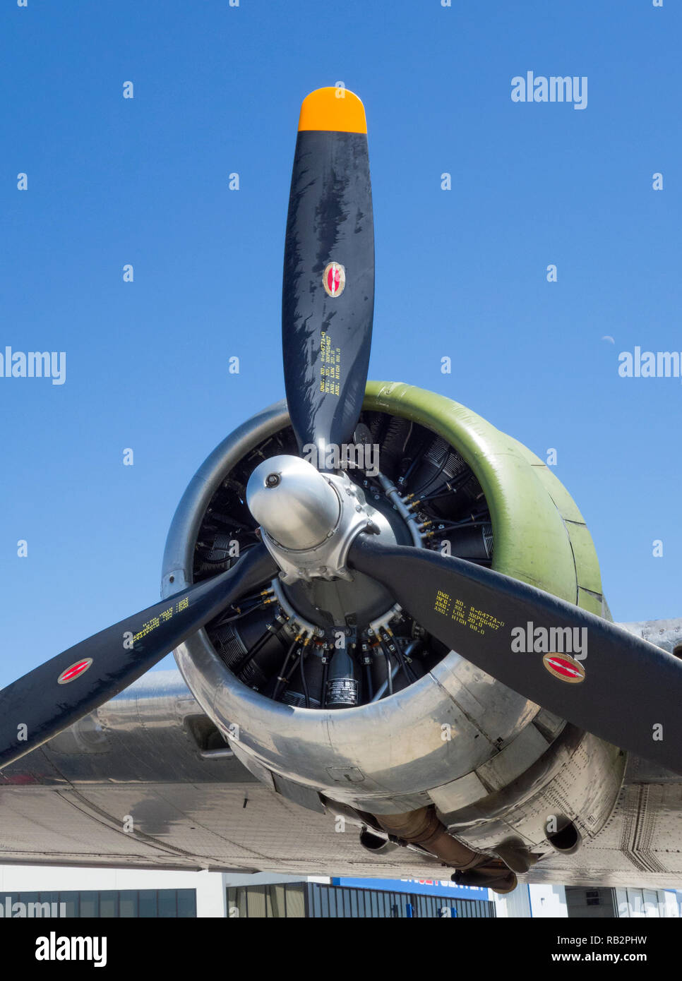 B17 propeller Banque de photographies et d’images à haute résolution ...