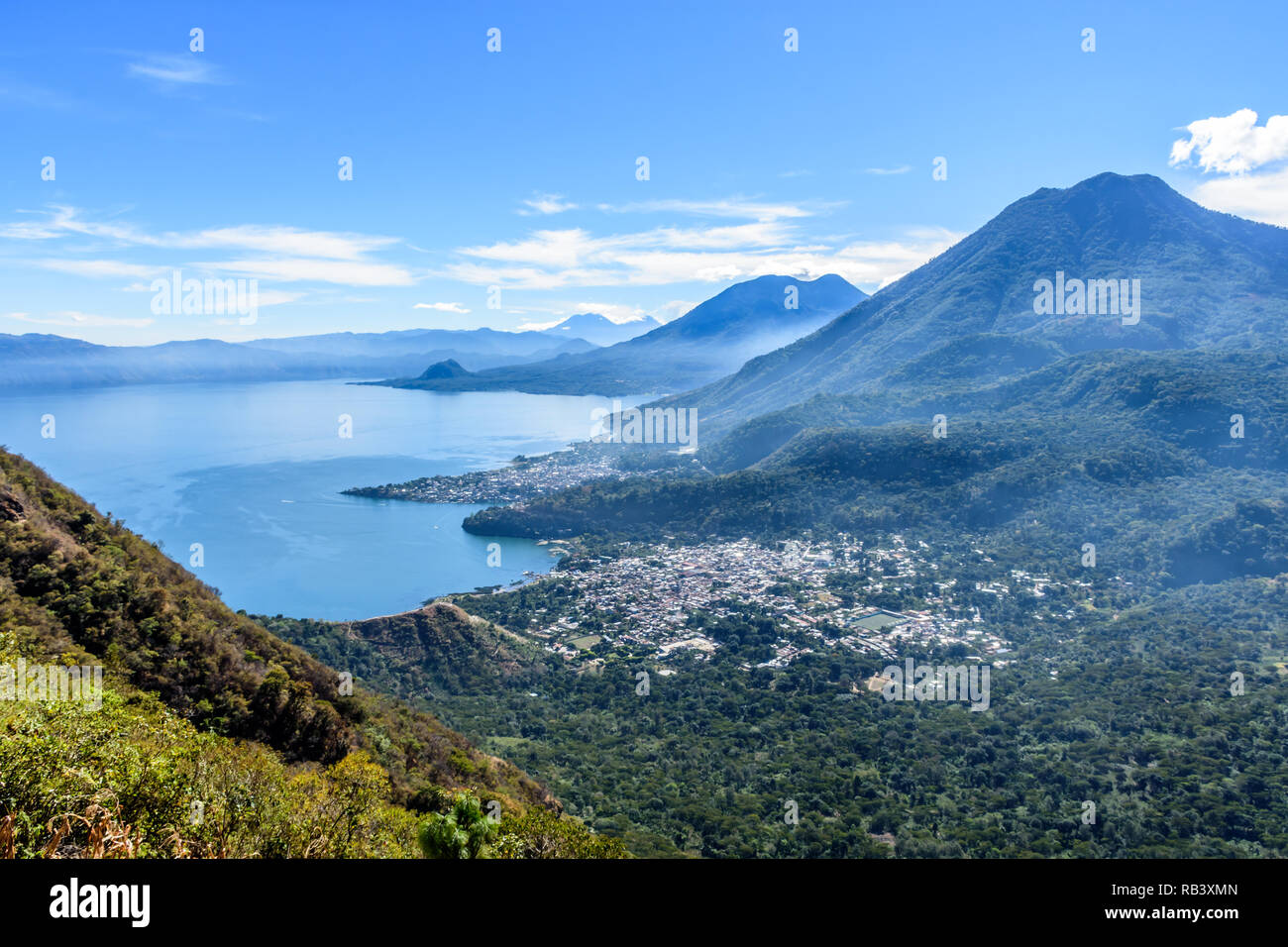 San juan la laguna Banque de photographies et d'images à haute résolution -  Alamy