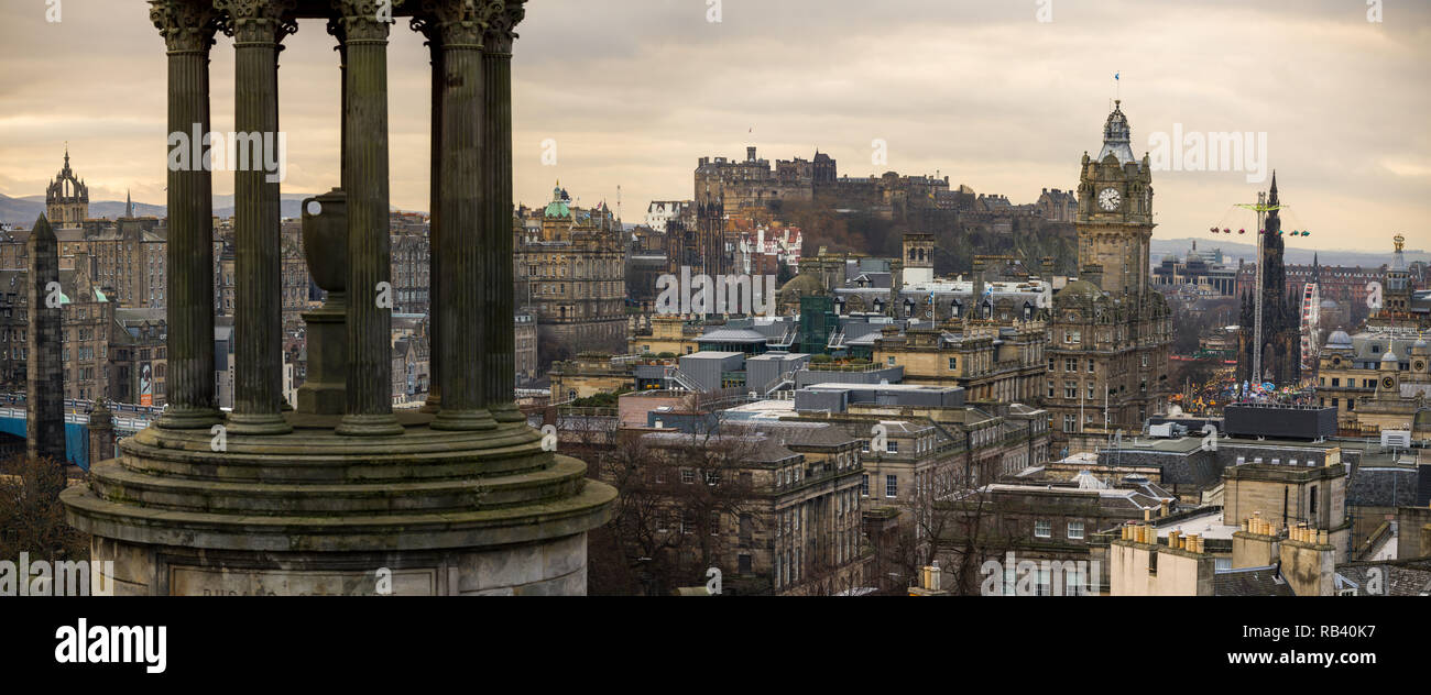Panorama de l'Edinburgh Skyline at sunset Banque D'Images