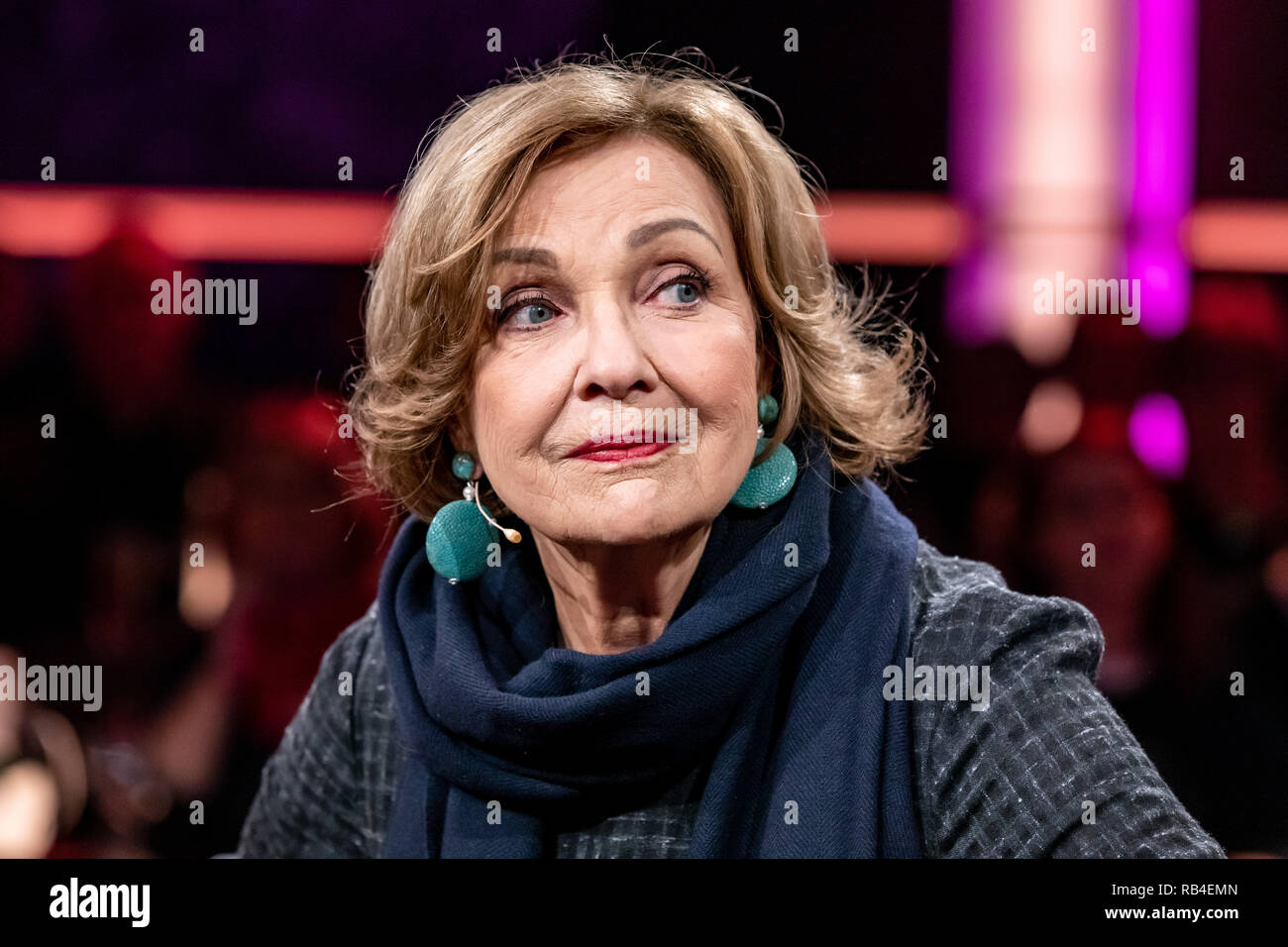 14 décembre 2018, Saxe, Leipzig : l'actrice Gila von Weitershausen, enregistré pendant l'talk show MDR' 'Riverboat sur 14.12.2018 à Leipzig. Photo : Thomas Schulze/dpa-Zentralbild/ZB Banque D'Images