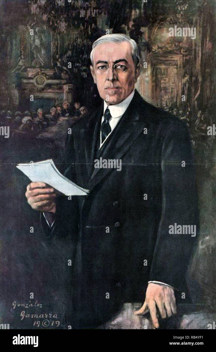 Le Président Woodrow Wilson s'adressant aux délégués à la Conférence de paix de Versailles de 1919. par Gonzales Gammara 1890-1972 Banque D'Images Le Président Woodrow Wilson s'adressant aux délégués à la Conférence de paix de Versailles de 1919. par Gonzales Gammara 1890-1972 Banque D'Images
