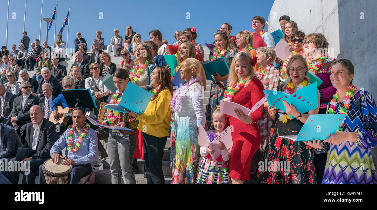Mulitcultural Choir, Summer Festival, Journée Culturelle, Reykjavik, Islande Banque D'Images