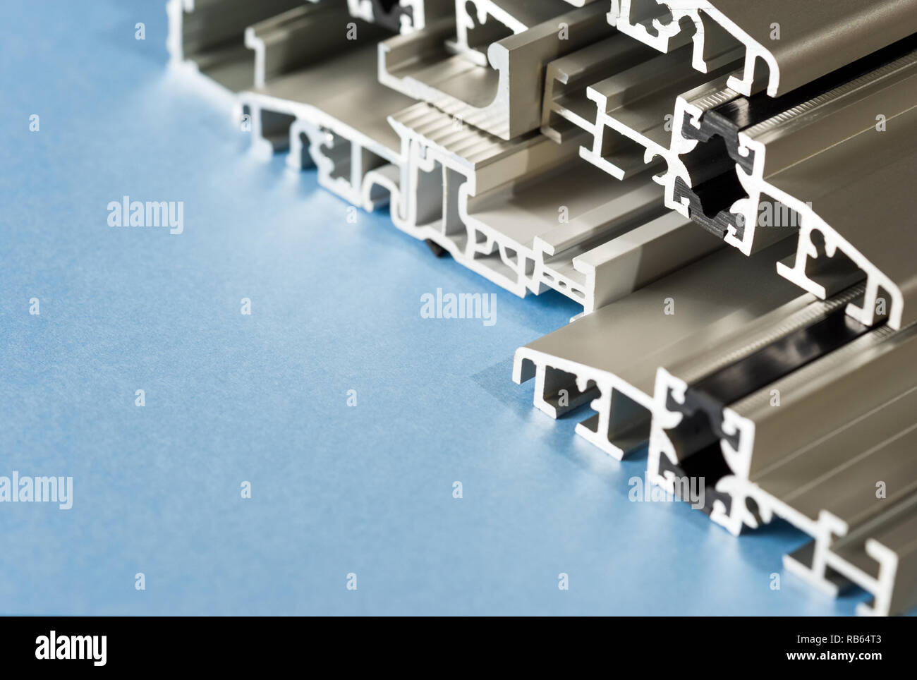 Profil anodisé aluminium pvc libre Banque D'Images