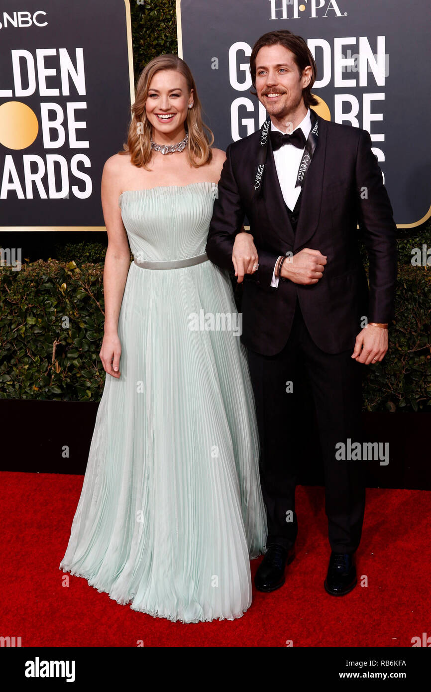 Yvonne Strahovski et Tim Loden participant à la 76e Golden Globe Awards au Beverly Hilton Hotel le 6 janvier 2019. Banque D'Images