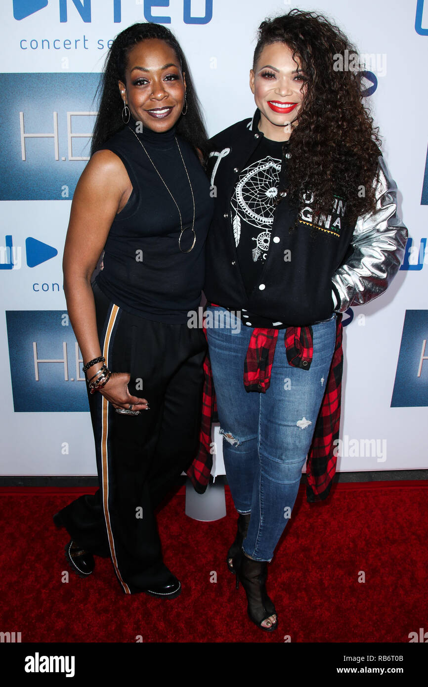 LOS ANGELES, CA, USA - Le 14 décembre : Actrices Tichina Arnold et Tisha Campbell-Martin arrivent à la série de concerts "voulu" présenté par MWP Entertainment Group avec H.E.R. tenue au Novo par Microsoft à Los Angeles. Vivre le 14 décembre 2018 à Los Angeles, Californie, États-Unis. (Photo par Xavier Collin/Image Press Office) Banque D'Images