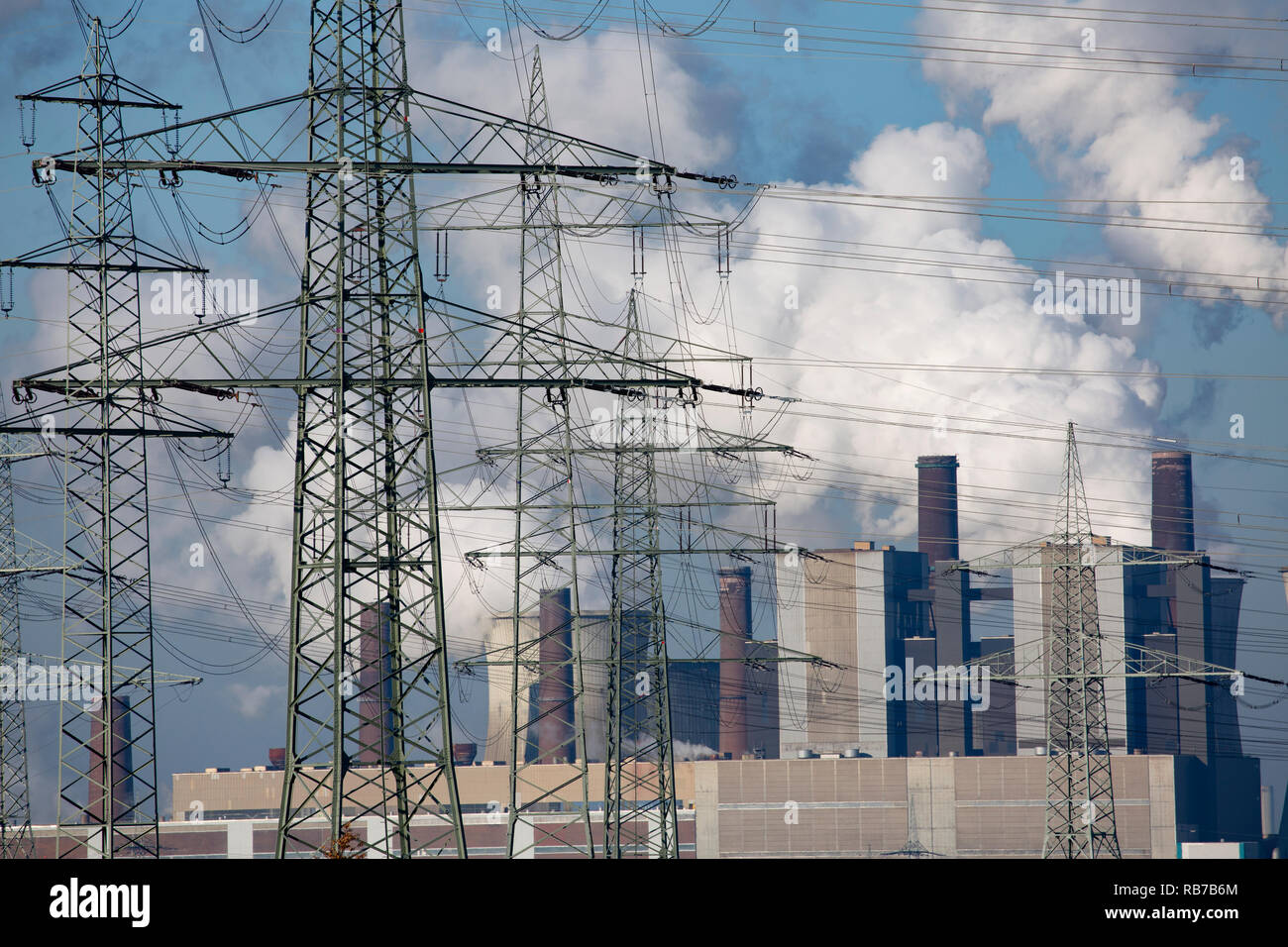 RWE Kraftwerk Niederaußem am 17.11.2018 Banque D'Images