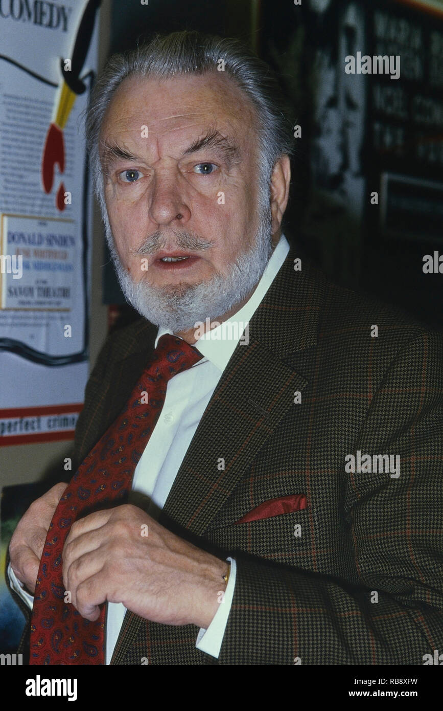 L'acteur anglais, Sir Donald Sinden, circa 1980 Banque D'Images