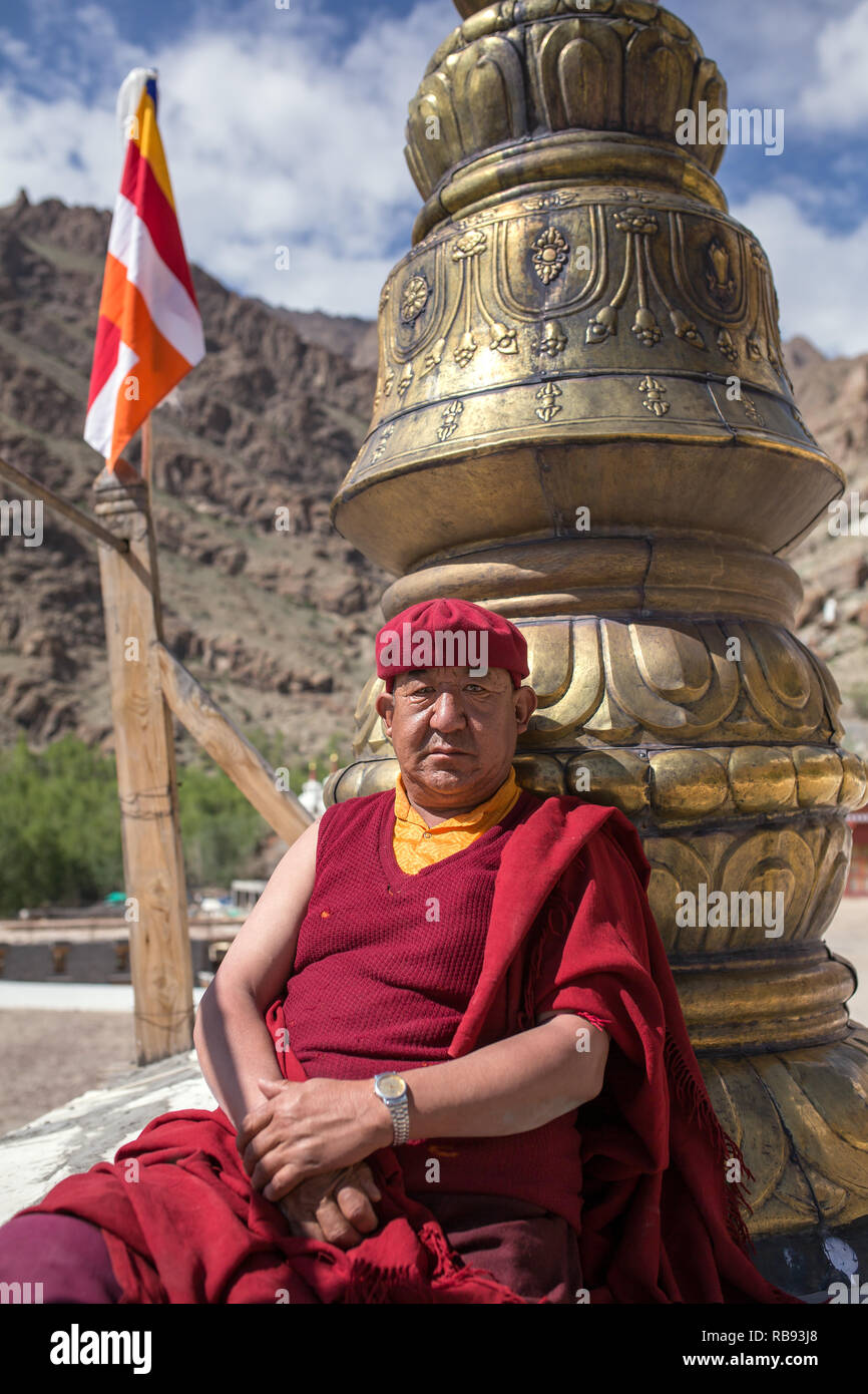 Leh, Inde - Juillet 4, 2017 : Portrait de moine bouddhiste non identifiés de la Lignée Drukpa dans Hemis monastery, Leh, Ladakh, région de l'Inde. Banque D'Images