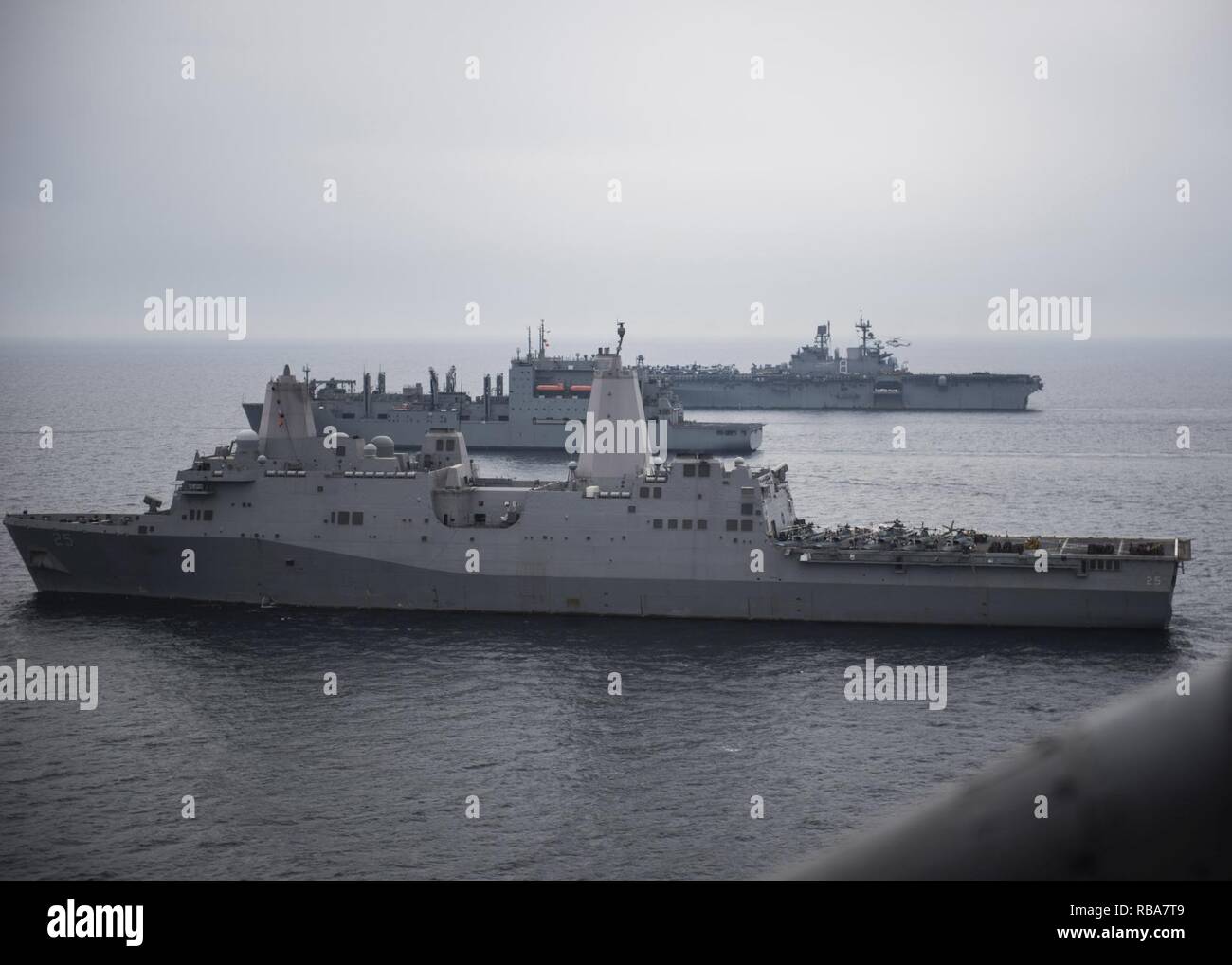 U.S. 5ÈME ZONE DES OPÉRATIONS DE LA FLOTTE (11 mars 2017) La station de ...