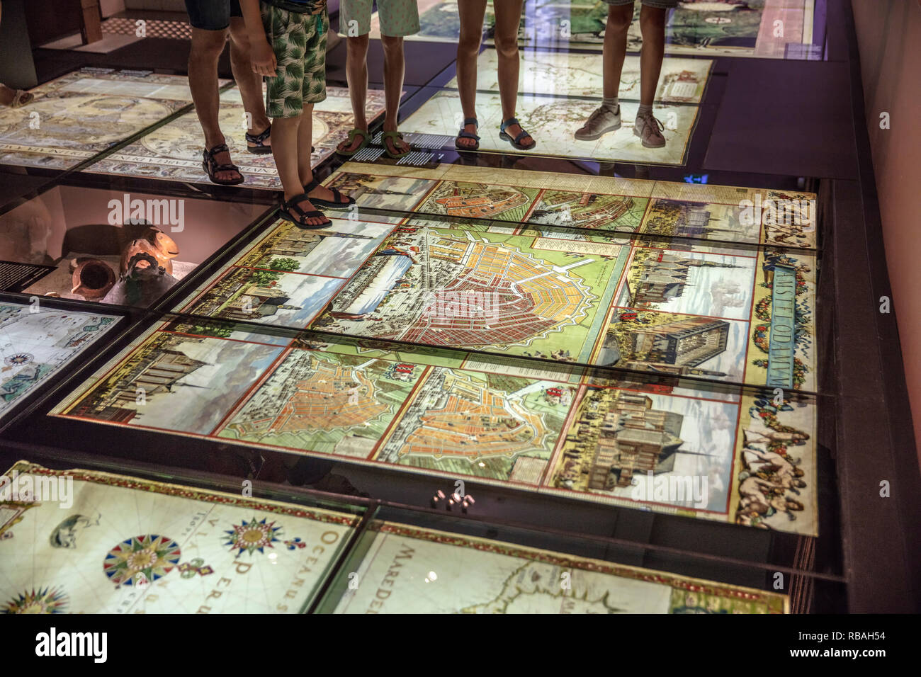 Les Pays-Bas, Amsterdam, Amsterdam Museum. Règlement de l'exposition appelée au joueur mondial. Banque D'Images