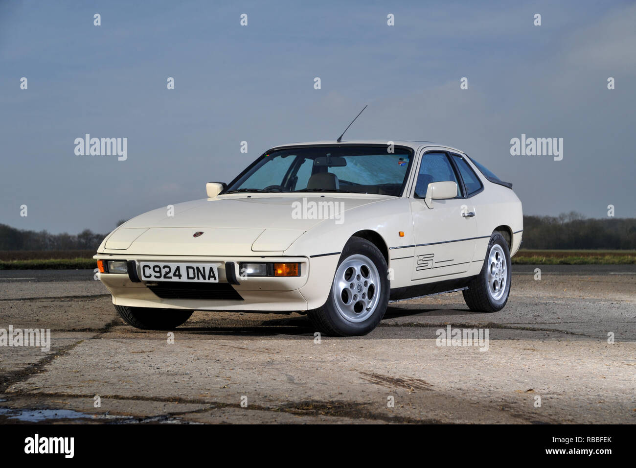 Porsche 924S 1986 Voiture de sport allemande classique Banque D'Images