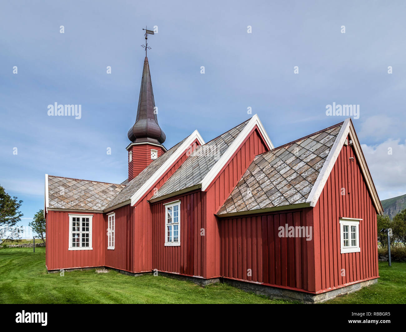 Flakstad église, bâtiment en bois rouge, Flakstad, Lofoten, Norvège Banque D'Images