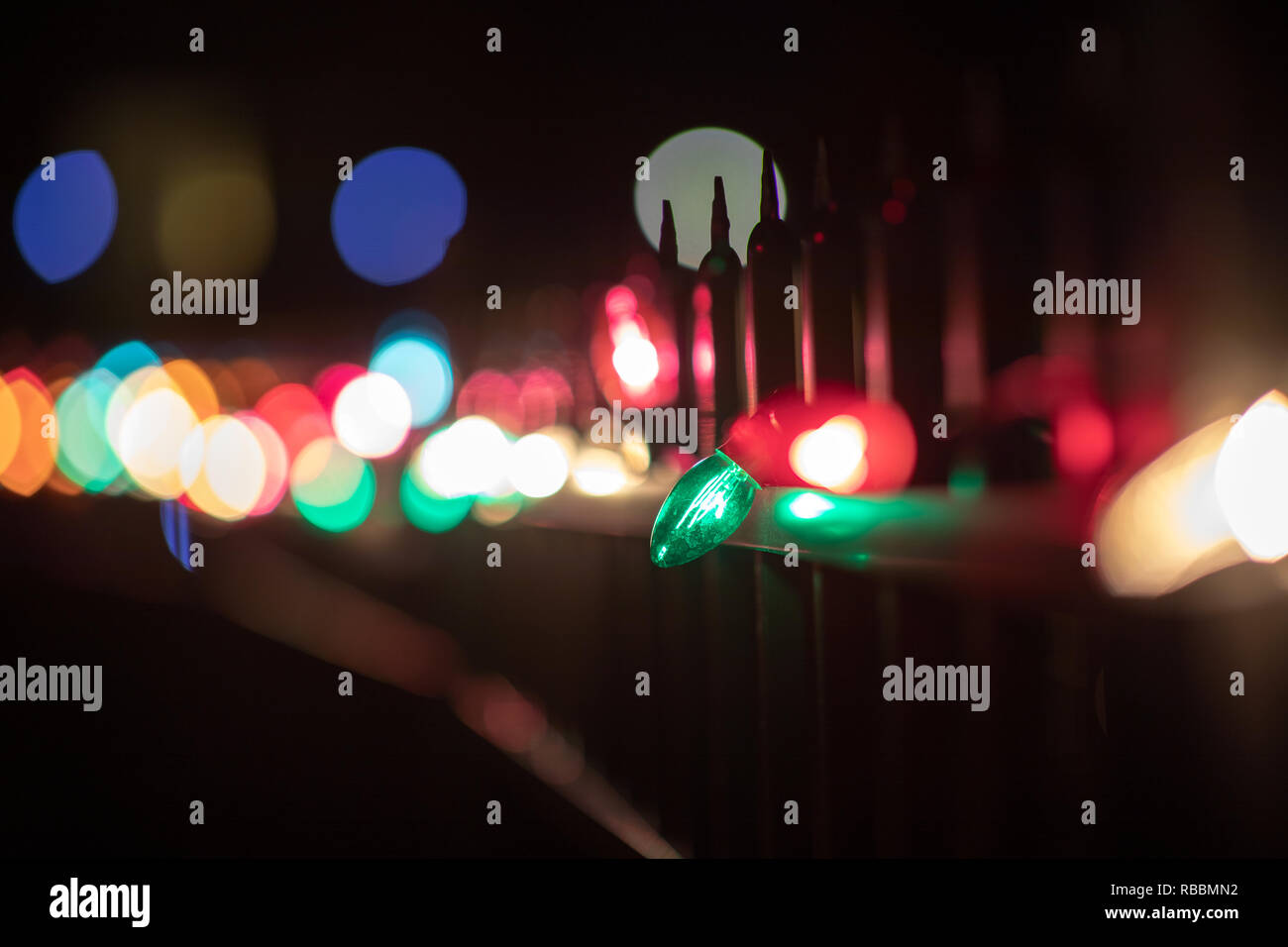 Les lumières de Noël sur une clôture en Indiana Banque D'Images
