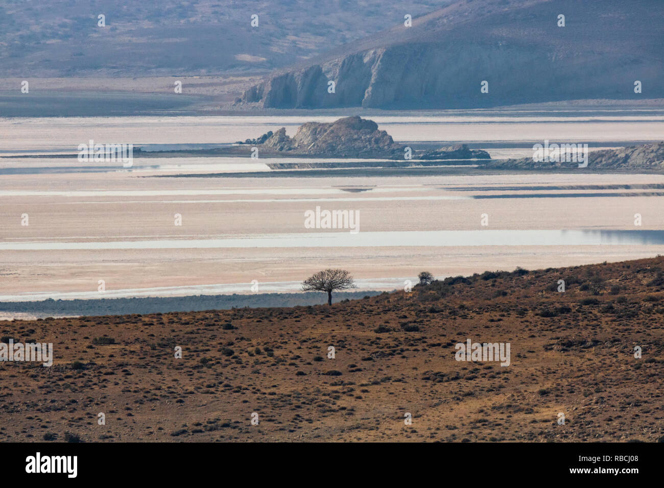 Kaboodan sur l'île, la première plus grande île d'Orumieh lac d'une superficie de 3500 hectare Banque D'Images Kaboodan sur l'île, la première plus grande île d'Orumieh lac d'une superficie de 3500 hectare Banque D'Images