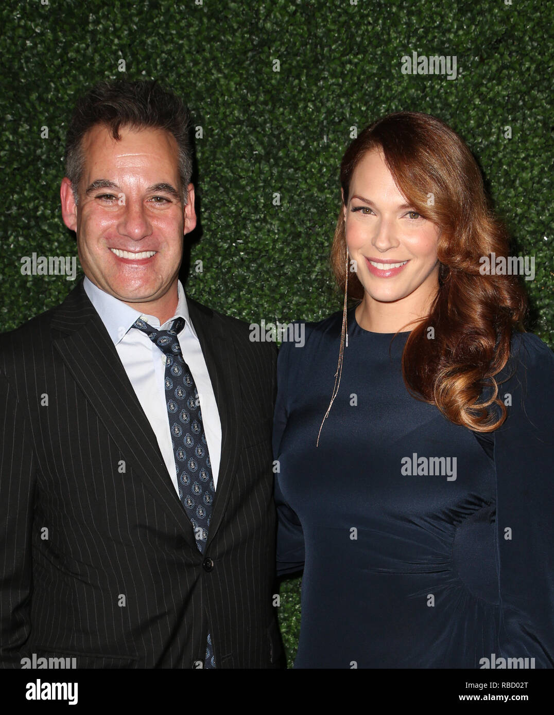 Hollywood Ca 8 Janvier 19 Adrian Pasdar Amanda Righetti A Premiere De Divertissement Cinedigm Sdu Groupe Gt Gardner Va A Hollywood Arclight A Hollywood Californie Le 8 Janvier 19 Credit Faye