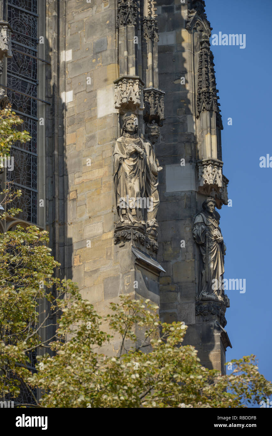 L'extérieur de sculptures, cathédrale, Aix-la-Chapelle, Rhénanie du Nord-Westphalie, Allemagne, Aussenskulpturen, Dom, Nordrhein-Westfalen, Deutschland Banque D'Images