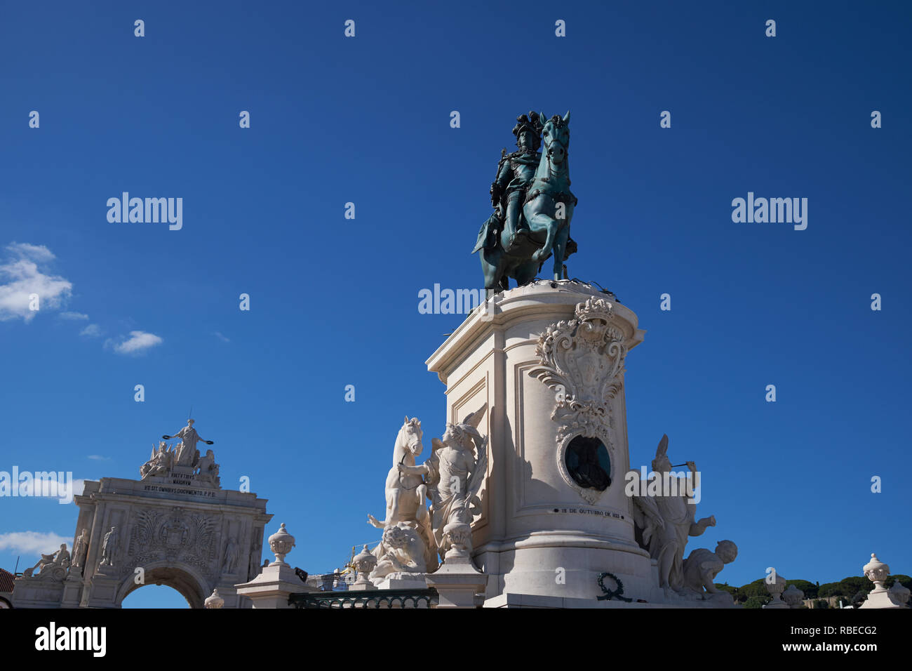 Statue de Dom José I Roi Joseph (1) sur la Praça do Comércio, Lisbonne, Portugal. Banque D'Images