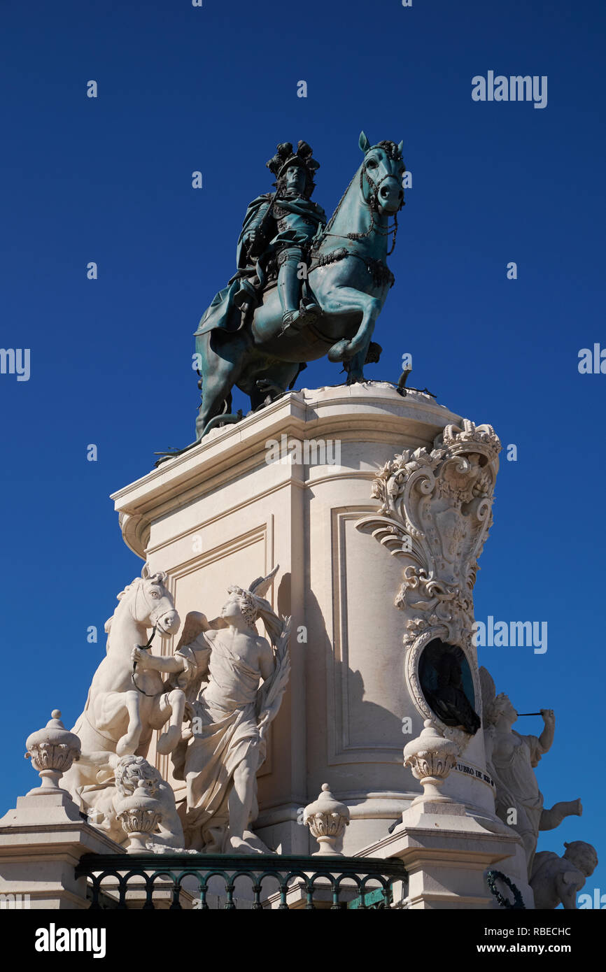 Statue de Dom José I Roi Joseph (1) sur la Praça do Comércio, Lisbonne, Portugal. Banque D'Images