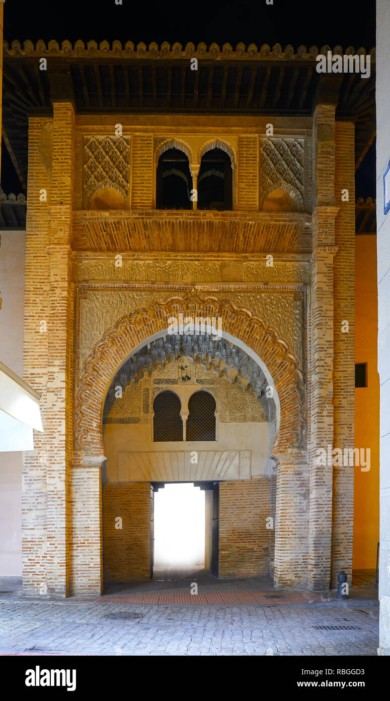 Grenade Corral carbone façade d'Espagne a également appelé vieux Alhondiga Banque D'Images