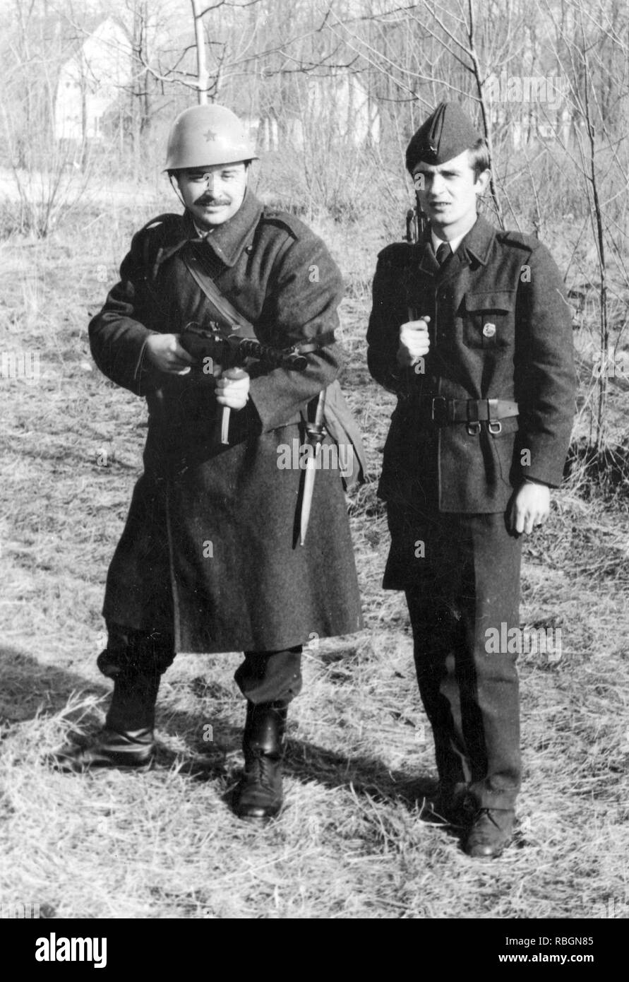 Soldats yougoslaves des années 1970 Banque D'Images