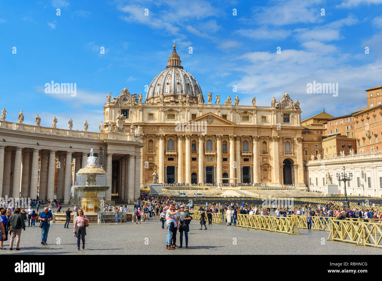 Cité du Vatican, Cité du Vatican - Octobre 05, 2018 : la Basilique Saint Pierre et square Banque D'Images