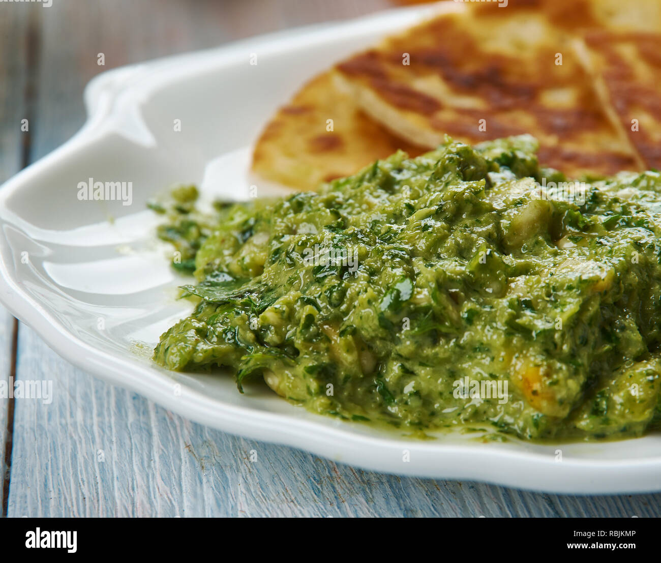Shatta moyen-orientale, sauce chaude, une cuisine du Moyen-Orient, des plats traditionnels Levant assorties, vue du dessus Banque D'Images