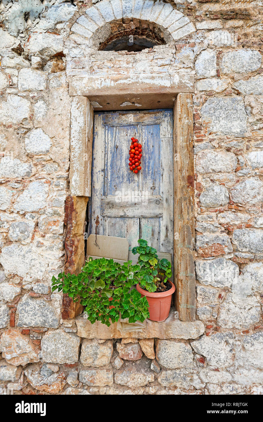Maisons traditionnelles dans le village médiéval de Vessa de mastic sur l'île de Chios, Grèce Banque D'Images