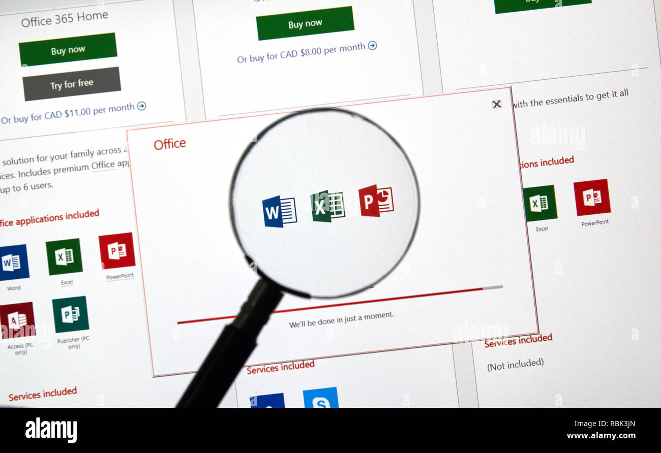 Montréal, Canada - le 10 janvier 2019 : Microsoft Office 2019 Installation de l'application. Microsoft Office 2019 est la nouvelle version de Microsoft Office, un p Banque D'Images