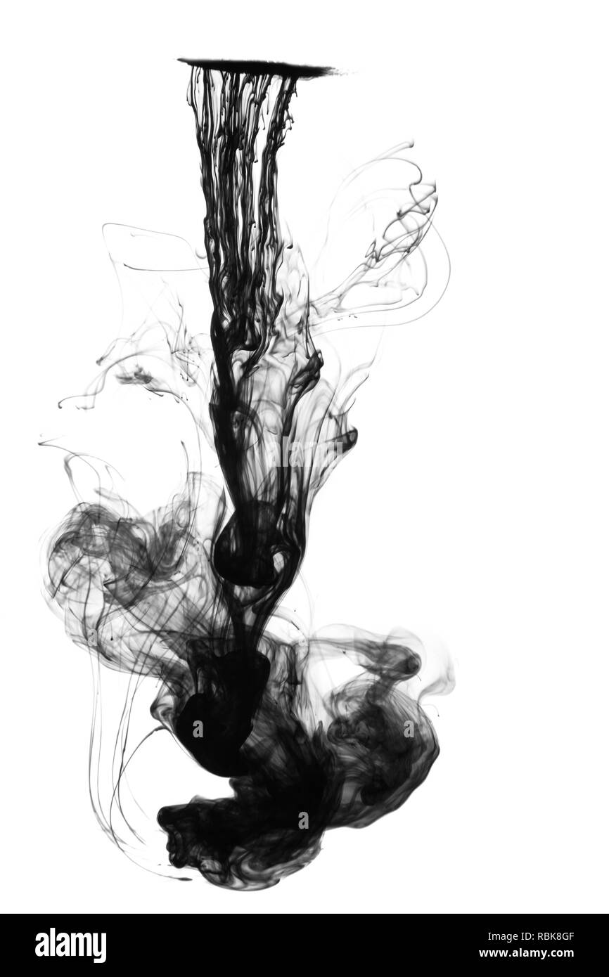 Flottant dans l'eau d'encre Banque D'Images